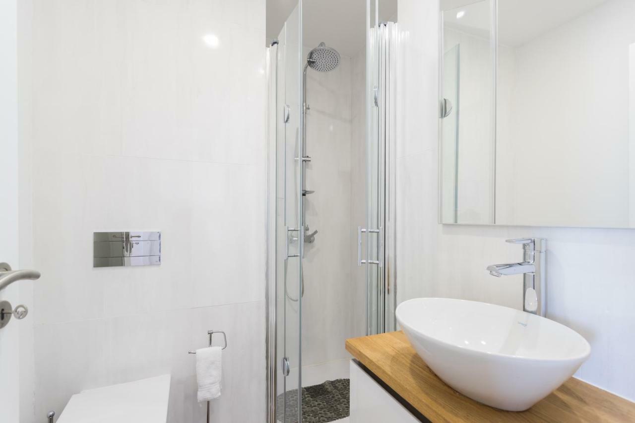 Alfama Lounge Three-Bedroom Apartment W/ River View And Parking - By Lu Holidays Lisboa Eksteriør billede