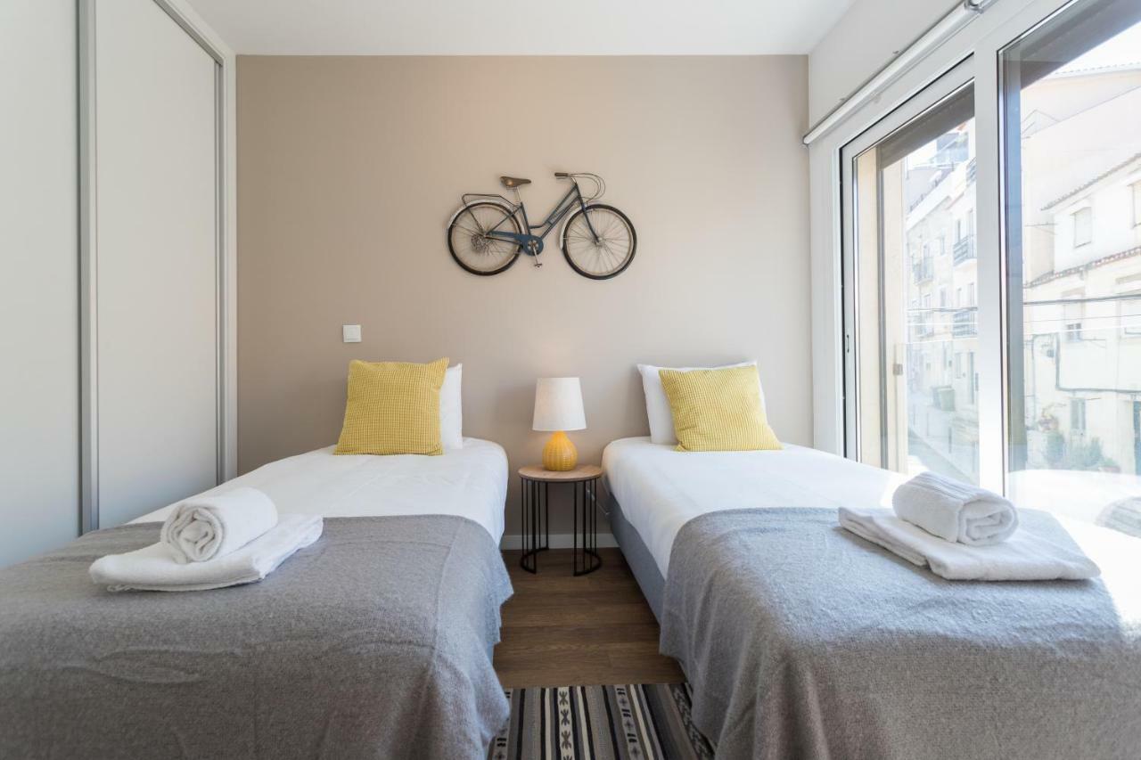 Alfama Lounge Three-Bedroom Apartment W/ River View And Parking - By Lu Holidays Lisboa Eksteriør billede