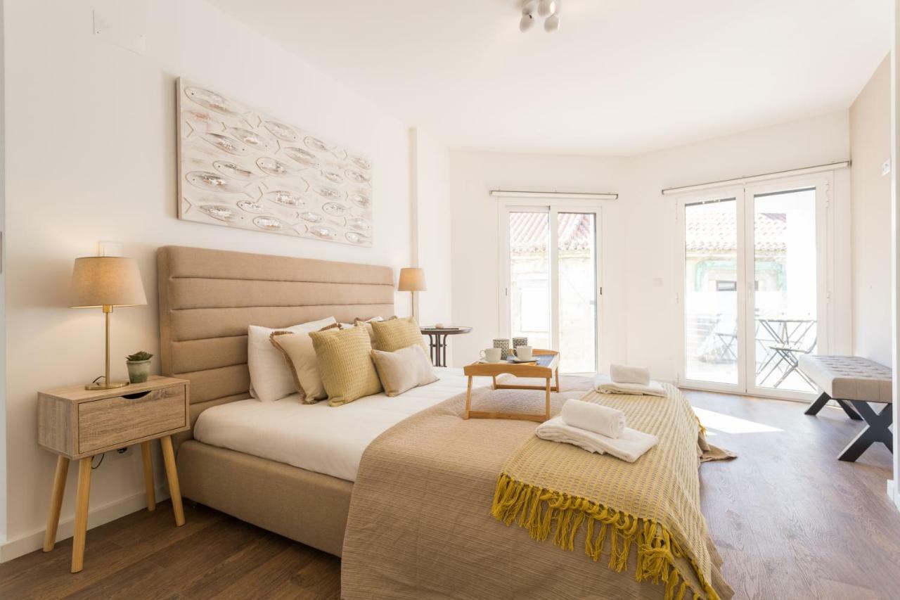 Alfama Lounge Three-Bedroom Apartment W/ River View And Parking - By Lu Holidays Lisboa Eksteriør billede