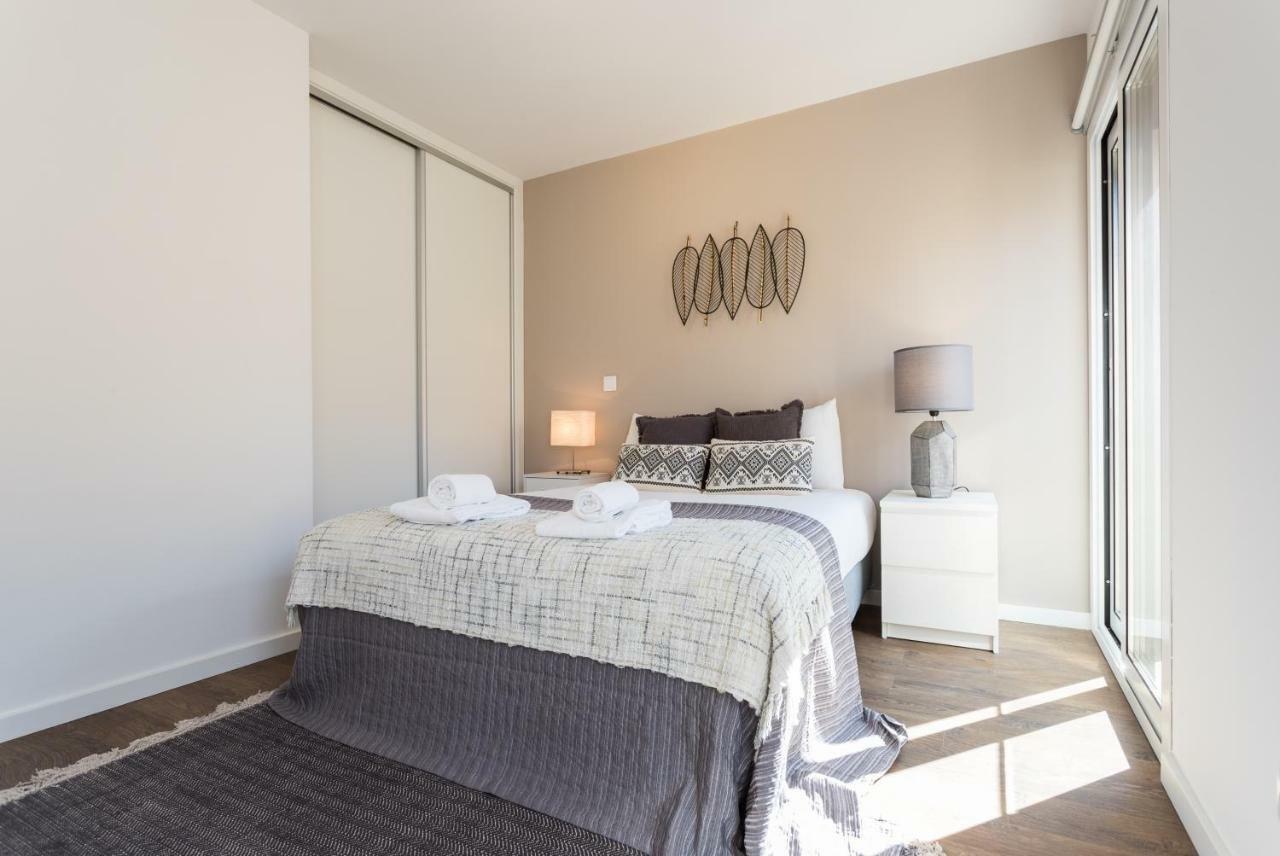 Alfama Lounge Three-Bedroom Apartment W/ River View And Parking - By Lu Holidays Lisboa Eksteriør billede