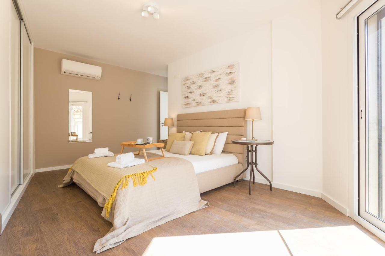 Alfama Lounge Three-Bedroom Apartment W/ River View And Parking - By Lu Holidays Lisboa Eksteriør billede